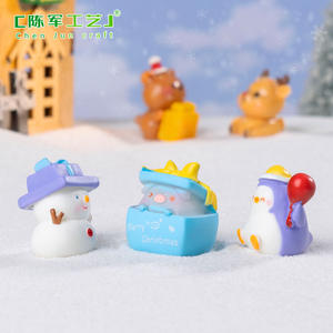 ของตกแต่งคุณภาพดี เฉินจุน แลนด์สเคป คริสต์มาส แอนิมอล ทาวน์ ชุด DIY อุปกรณ์ตกแต่งขนาดเล็ก รถจิ๋ว ของประดับตกแต่งบนโต๊ะทำงาน - Product Image 3