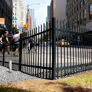 PINHE Modern Home Security Low Carbon Steel Powder Coated Fencing Panels Easily Assembled for Villa School <strong>Park</strong> (1.0-3.0m Height - Product Image 2