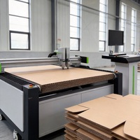 Machine de découpe CNC pour carton ondulé, carton gris, carton kraft, carton alvéolé et boîtes cadeaux pliantes – Offre Spéciale