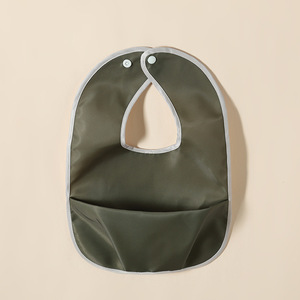 Bavoirs pour bébés de 0 à 4 ans, couleur unie, imperméables, résistants à la saleté, en velours corail épais, écologiques, lavables - Product Image 5