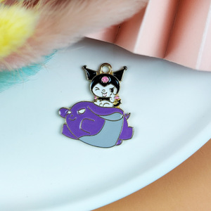 Gantungan Kunci Enamel Anime Kuromi Kucing Setan Lucu Kartun Baru untuk Pembuatan Perhiasan Anting Kalung Wanita - Product Image 6