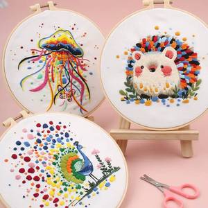 Kit de broderie manuelle DIY pour paon et hérisson, avec base en tissu de coton et aiguille et fil inclus - Product Image 6