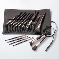 Ensemble de pinceaux de maquillage pour les yeux et le visage en poils de chèvre en gros, étiquette privée, noir, haute qualité, compatible avec le correcteur
