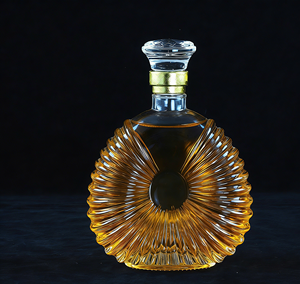 ขวดแก้วแบนขายส่งจากโรงงานโดยตรงสำหรับบรรจุสุรา เช่น รัม มาร์ติน เอ็กซ์โอ วิสกี้ บรั่นดี จิน พร้อมจุกไม้ก๊อก ขนาด 500/700/750 มล. - Product Image 5