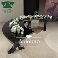 Mobilier de salle de banquet Table ronde de restaurant demi-lune antique en métal noir