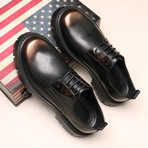 รองเท้าโลฟเฟอร์หนังคุณภาพเยี่ยมสีดำสำหรับนักธุรกิจงานปาร์ตี้สุดหรู รองเท้าเดรสทรงหนาทำมือสำหรับผู้ชาย - Product Image 1