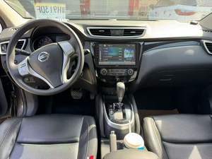 Autos Usados <span class=keywords><strong>Nissan</strong></span> <span class=keywords><strong>Qashqai</strong></span> SUV <span class=keywords><strong>2018</strong></span> 2.0L CVT 151HP 194Nm Distancia entre Ejes 2646mm Luces Halógenas Asientos de Cuero Volante a la Izquierda R17 Cámara Trasera - Product Image 3