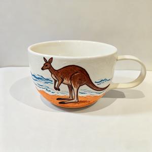 Taza de canguro de porcelana de cerámica personalizada | Taza de café pintada a mano única - Product Image 6