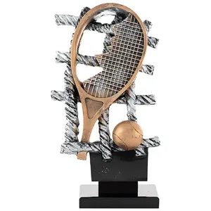 Trofeo Sportivo di Tennis in Resina Decorata con Incisione Personalizzata - Product Image 1