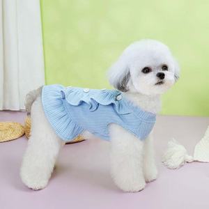 Robe à capuche de Noël en coton de grande taille pour petits chiens vêtements légers de luxe pour animaux de compagnie imperméables décorations classiques simples - Product Image 3