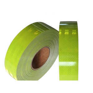 Khả năng hiển thị cao không thấm nước PET conspicuity Sticker Heavy Duty màu xanh lá cây an toàn phản chiếu băng cho xe tải Mũ bảo hiểm rào cản OEM/ODM - Product Image 3