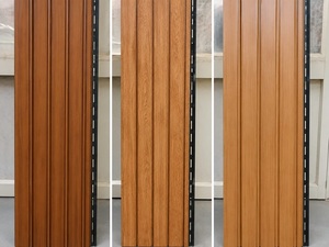 Panneaux de Soffit Flexibles Personnalisables Épaisseur 1,5 mm Largeur 125 mm Longueur Standard 3000 mm pour Avant-Toits, Bords de Plafond et Extérieur - Product Image 1