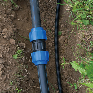 Accessori per Irrigazione Agricola: Valvole e Raccordi per Tubi Gocciolanti da 16mm, Controllo del Flusso d'Acqua - Product Image 3