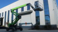 Plateforme élévatrice télescopique électrique pliable de 5,9 m de portée, très réputée, avec garantie BA14E pour usage intérieur