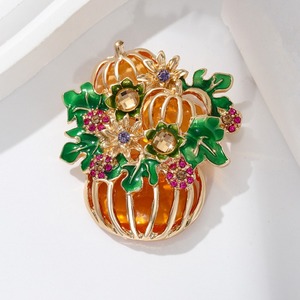 Regalos Navideños Europeos y Americanos, Accesorios de Ropa para Mujer, Broche de Calabaza con Pedrería para Halloween - Product Image 5