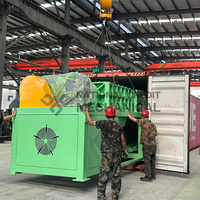 Grande machine de broyage de déchets, déchiqueteuse de cartes mères d'ordinateur, broyeur de disques durs et de circuits imprimés à double arbre