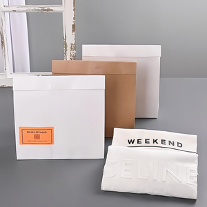 Bolsas de Regalo de <span class=keywords><strong>Papel</strong></span> <span class=keywords><strong>Kraft</strong></span> Reciclable Personalizadas con Asa Flexiloop para Zapatos y Ropa, Bolsas de Correo con Fondo Plano Impresas - Product Image 3