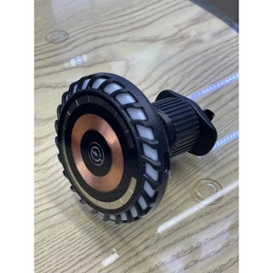 <span class=keywords><strong>Cargador</strong></span> Inalámbrico Magnético <span class=keywords><strong>para</strong></span> Auto de 15W con Luz RGB, Monitor de Audio, Protección OTP, Soporte Fijo <span class=keywords><strong>para</strong></span> Teléfono y Soporte <span class=keywords><strong>para</strong></span> Teléfono con Ventilación - Product Image 2