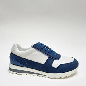 รองเท้าหนังวัวแท้ผู้ชายสไตล์ลำลองธุรกิจระดับไฮเอนด์ขายส่งจากโรงงาน แบบผูกเชือก หุ้มข้อต่ำ พื้นหนา แฟชั่นทันสมัย เหมาะสำหรับเดิน - Product Image 1