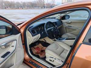Venta al por Mayor de Vo-lvo <span class=keywords><strong>S60</strong></span> 2012, 1.6T, 6AT, Doble Embrague, Asientos de Cuero con Calefacción y Ajuste Eléctrico, CCS, Techo Solar, Automático, Estado Original - Product Image 5