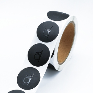 Etiqueta Adhesiva Personalizada de Vinilo con Logotipo UV Brillante, Etiqueta Negra para Botellas de Perfume - Product Image 4