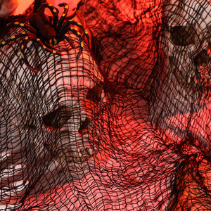 Telo Decorativo Ecologico per Halloween e Festival dei Fantasmi, Stoffa Strappata Nera per Atmosfera di Casa Infestata, Terrore della Camera Segreta - Product Image 3