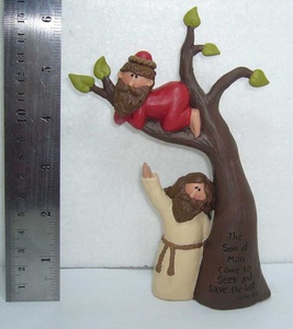 Escultura de Árbol con Historias Bíblicas Únicas, Pintada a Mano en Resina: Jesús Buscando y Salvando a los Perdidos, para Decoración del Hogar - Product Image 2