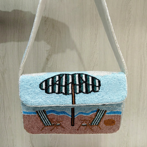Bolso Rectangular de Lona de Poliéster Hecho a Mano con Diseño Bordado de Sombrilla y Sillas de Playa, Lavable para Uso Diario - Product Image 1