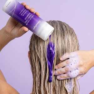 Champú Morado de Marca Privada que Realza el Brillo y la Suavidad del <span class=keywords><strong>Cabello</strong></span>, con Antioxidantes de Larga Duración, Aceite de Rosa Mosqueta, Té Verde y Protección UV - Product Image 1