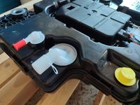 Tout nouveau réservoir AdBlue pour PEUGEOT Audi & Rover Cars OE 9813729880 Application de pompe à carburant