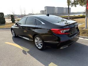 Voiture d'occasion de haute qualité Honda Accord 2018 10ème génération 1.5T 260TURBO Elite E-CVT Sharp Star Automatique, voiture élégante - Product Image 4