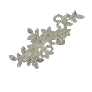 Appliques <span class=keywords><strong>de</strong></span> strass 3D exquises et brillantes populaires pour les robes <span class=keywords><strong>de</strong></span> mariée et les tenues <span class=keywords><strong>de</strong></span> <span class=keywords><strong>la</strong></span> <span class=keywords><strong>mère</strong></span> <span class=keywords><strong>de</strong></span> <span class=keywords><strong>la</strong></span> mariée - Product Image 4