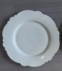Four-Color Rose Ditsy Floral Morandi Bone China <b>Dinnerware</b> Set - Product Image 4