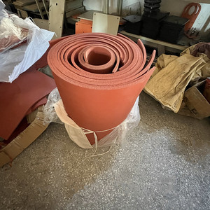 Foglio di gomma siliconica morbida di grande formato 80x100cm spessore 10mm per macchina pressa a caldo spugna di ricambio in schiuma di Silicone - Product Image 2
