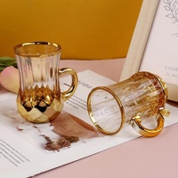 Tasse à thé en verre de style turc de luxe avec bordure dorée, tasse à café arabe du Moyen-Orient, verrerie décorative personnalisée pour hôtels et traiteurs