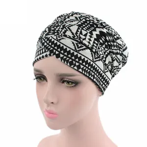 Nuovo Modello in cotone stretch Turbante Cappello Africano wrap Foulard chemio cappelli Morbido bonnet Beanie bandane per le donne