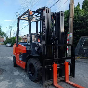 Montacargas Usado en Oferta, 3 Toneladas, Motor de Gas LP, Longitud de Horquilla de 1220 mm, Montacargas Hidráulico para Almacén - Product Image 1