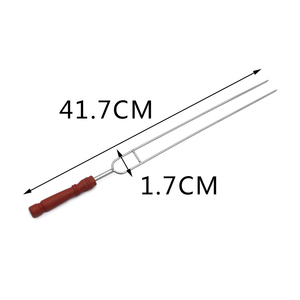 Ensemble d'outils de barbecue en métal avec manche en bois, accessoires de grill et brochettes à <span class=keywords><strong>kebab</strong></span> turques, charbon de bambou et mailles de type carbone - Product Image 2