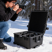 Valise industrielle EVEREST avec mousse découpée sur mesure pour caméras d'inspection de pales d'éoliennes avec insert en mousse