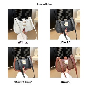 Guee, marca de diseñador de lujo, <span class=keywords><strong>bolsos</strong></span> cruzados para mujer, bolso de mensajero de viaje a la moda, logotipo personalizado, Bolso pequeño cuadrado para axilas - Product Image 6