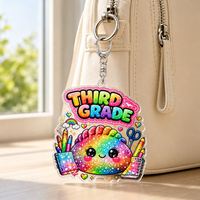 Porte-clés personnalisés en acrylique en gros – Cadeau pour élèves de troisième année – Porte-clés arc-en-ciel Bao – Breloque de récompense pour l'école primaire – Vente en gros