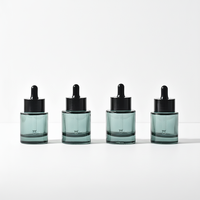 Flacon compte-gouttes cylindrique en verre vert foncé à fond épais et épaule plate de 15 ml, 30 ml, 50 ml pour emballage cosmétique et huiles essentielles, lot de 100 pièces