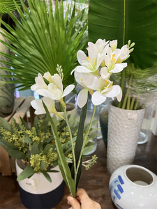 Meilleures ventes <span class=keywords><strong>de</strong></span> fleurs artificielles roses, kit <span class=keywords><strong>de</strong></span> roses <span class=keywords><strong>de</strong></span> <span class=keywords><strong>la</strong></span> <span class=keywords><strong>Belle</strong></span> <span class=keywords><strong>et</strong></span> <span class=keywords><strong>la</strong></span> <span class=keywords><strong>Bête</strong></span>, <span class=keywords><strong>rose</strong></span> rouge unique pour <span class=keywords><strong>la</strong></span> décoration intérieure <span class=keywords><strong>de</strong></span> <span class=keywords><strong>la</strong></span> fête des mères - Product Image 5