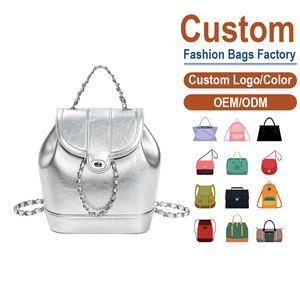 Bolso de cubo mini prémium plateado con diseño de cadena y candado, personalización en pequeños lotes - Product Image 1