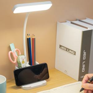 Lampe de bureau LED tactile professionnelle à protection oculaire avec support de téléphone et porte-stylo – Offre spéciale - Product Image 2
