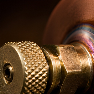 Filtre déshydrateur en cuivre soudé de haute qualité Retekool avec valve d'accès pour réparation de réfrigérateurs, congélateurs et climatiseurs - Product Image 4