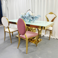 Mesa de Comedor de Lujo de Acero Inoxidable Dorado con Cubierta de Vidrio Templado, Adecuada para Decoración de Fiestas y Alquiler