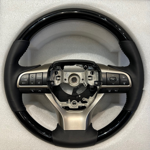 Volant <span class=keywords><strong>sport</strong></span> personnalisé en fibre de carbone et cuir pour <span class=keywords><strong>Toyota</strong></span> <span class=keywords><strong>GR</strong></span> Yaris 2020-2024 <span class=keywords><strong>GR</strong></span> <span class=keywords><strong>Corolla</strong></span> - Product Image 3