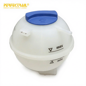 PERFECTRAIL 6Q0121407 6Q0121407A 6Q012140B Réservoir de liquide de refroidissement de voiture, réservoir d'expansion d'eau pour Seat Cordoba Ibiza pour Skoda <span class=keywords><strong>Fabia</strong></span> - Product Image 1