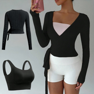 Ensemble de yoga 2 pièces respirant pour femme : haut court à manches longues avec lien sur le devant, soutien-gorge de sport et leggings taille haute pour la gym et l'entraînement - Product Image 5